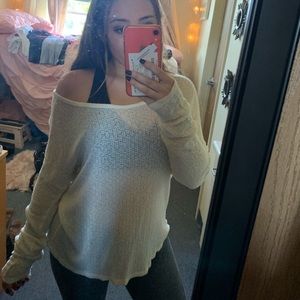 Softest & lightweight Brandy Melville long sleeve